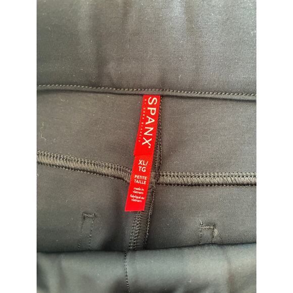 Spanx The Perfect Pant Black Crop Flare Stretch Pull On Size XL Petite - Picture 4 of 8